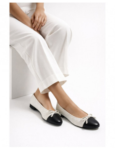 KEIRA - IRIS BLK/WHT 2